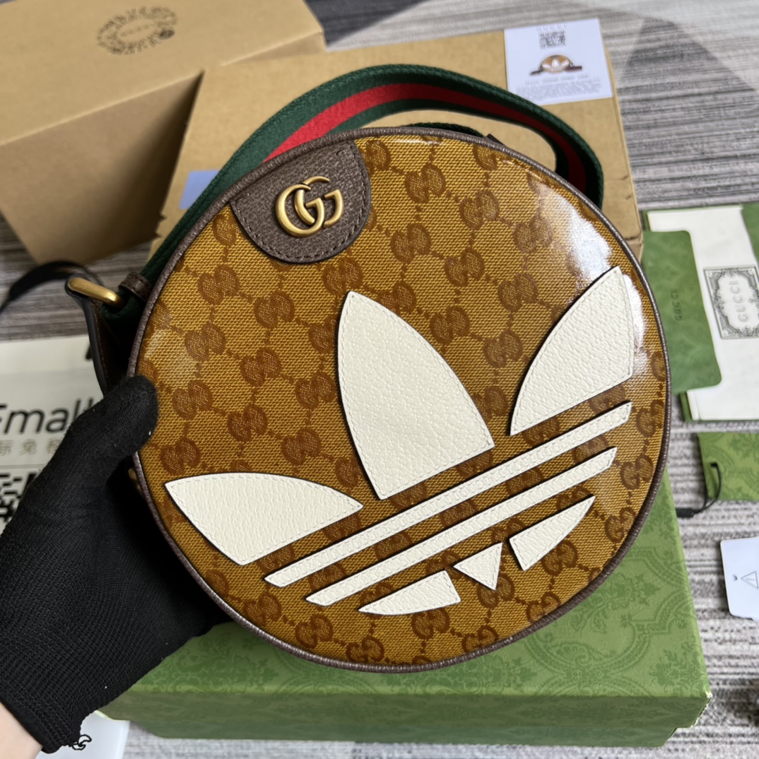 Gucci Satchel Bags